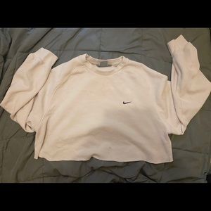 Beige Vintage Nike Crewneck (cropped)